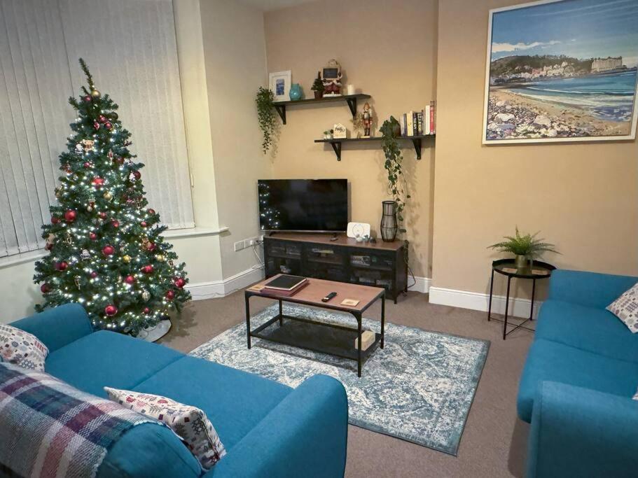 Private Parking, Central Llandudno, King Bed With Ensuite At Clement Lodge Dış mekan fotoğraf