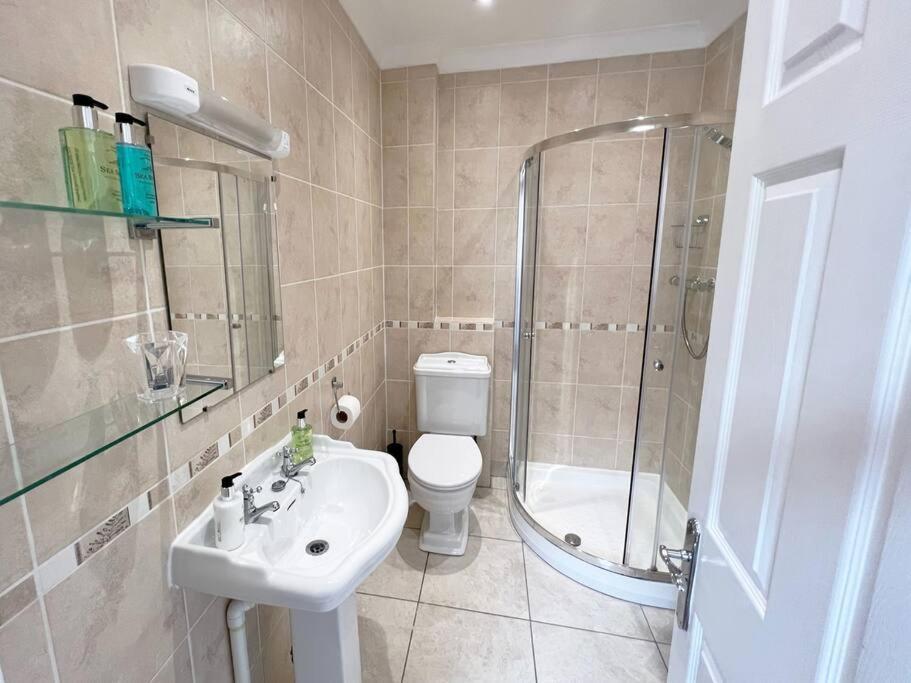 Private Parking, Central Llandudno, King Bed With Ensuite At Clement Lodge Dış mekan fotoğraf